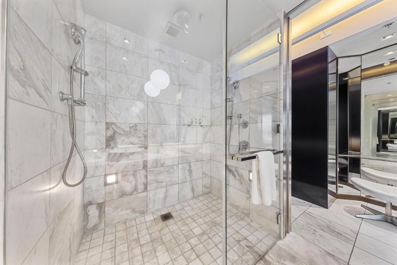Huge Modern Luxury 17 Floor Panoramic Corner With Open Balcony Apartamento